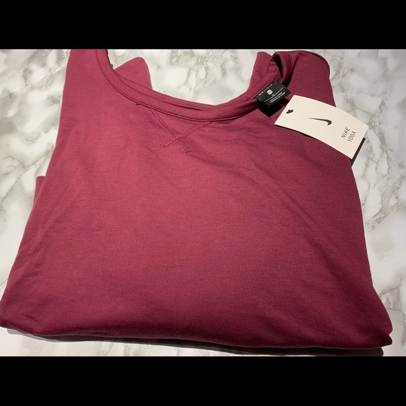 Burgundy Nike Crop Sweater 3X - NWT - Picture 3 of 6